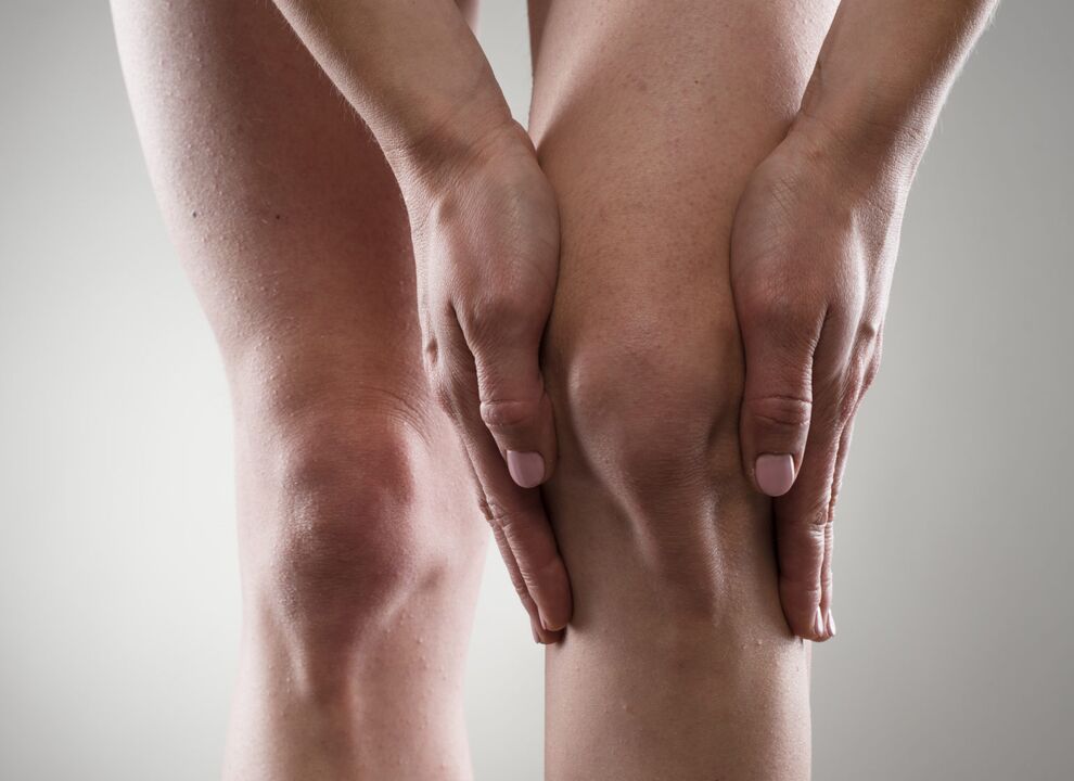 Artróza kolenného kĺbu, prejavujúca sa bolesťou a stuhnutím